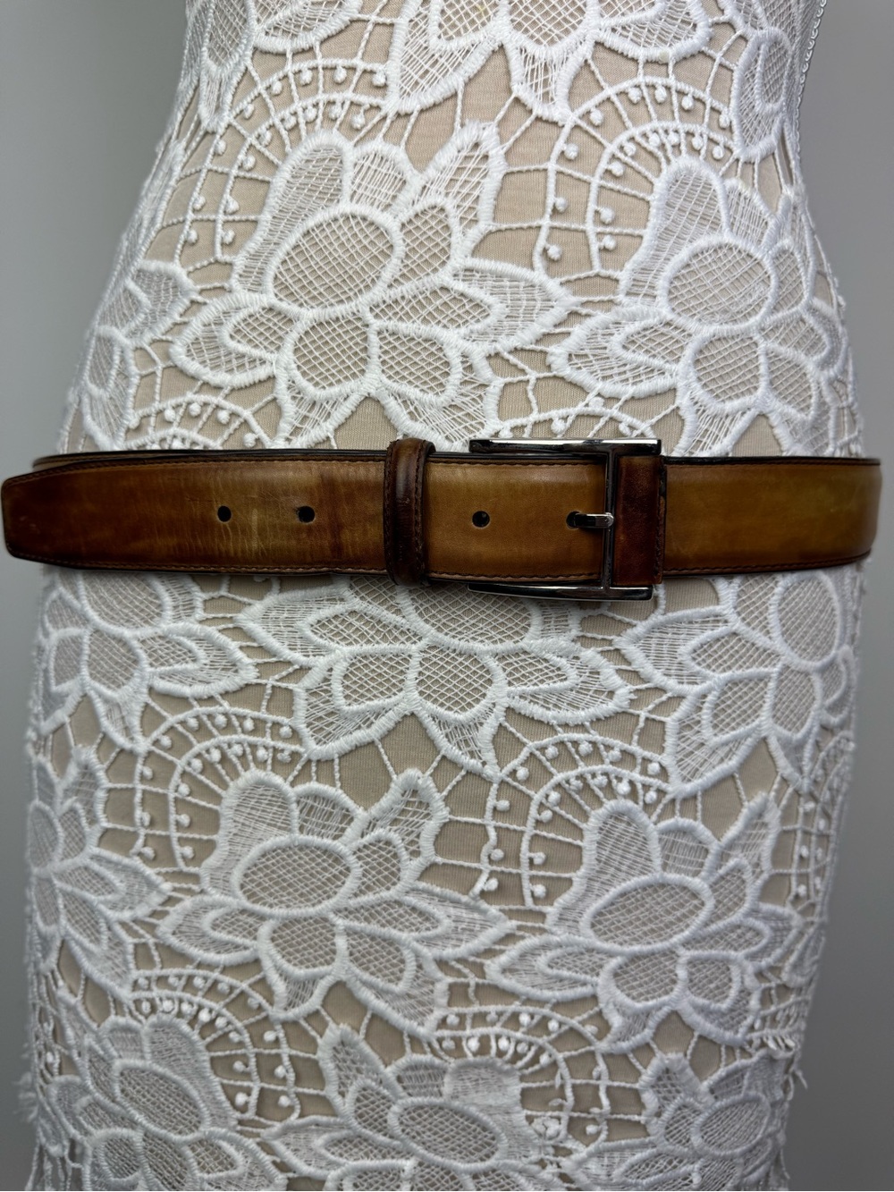 Magnanni Men’s Leather Belt in Oak Size 38